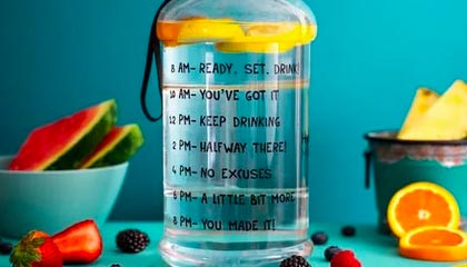 随机世界羽联超级系列赛印尼站，中国选手表现抢眼，印尼羽毛球世界冠军