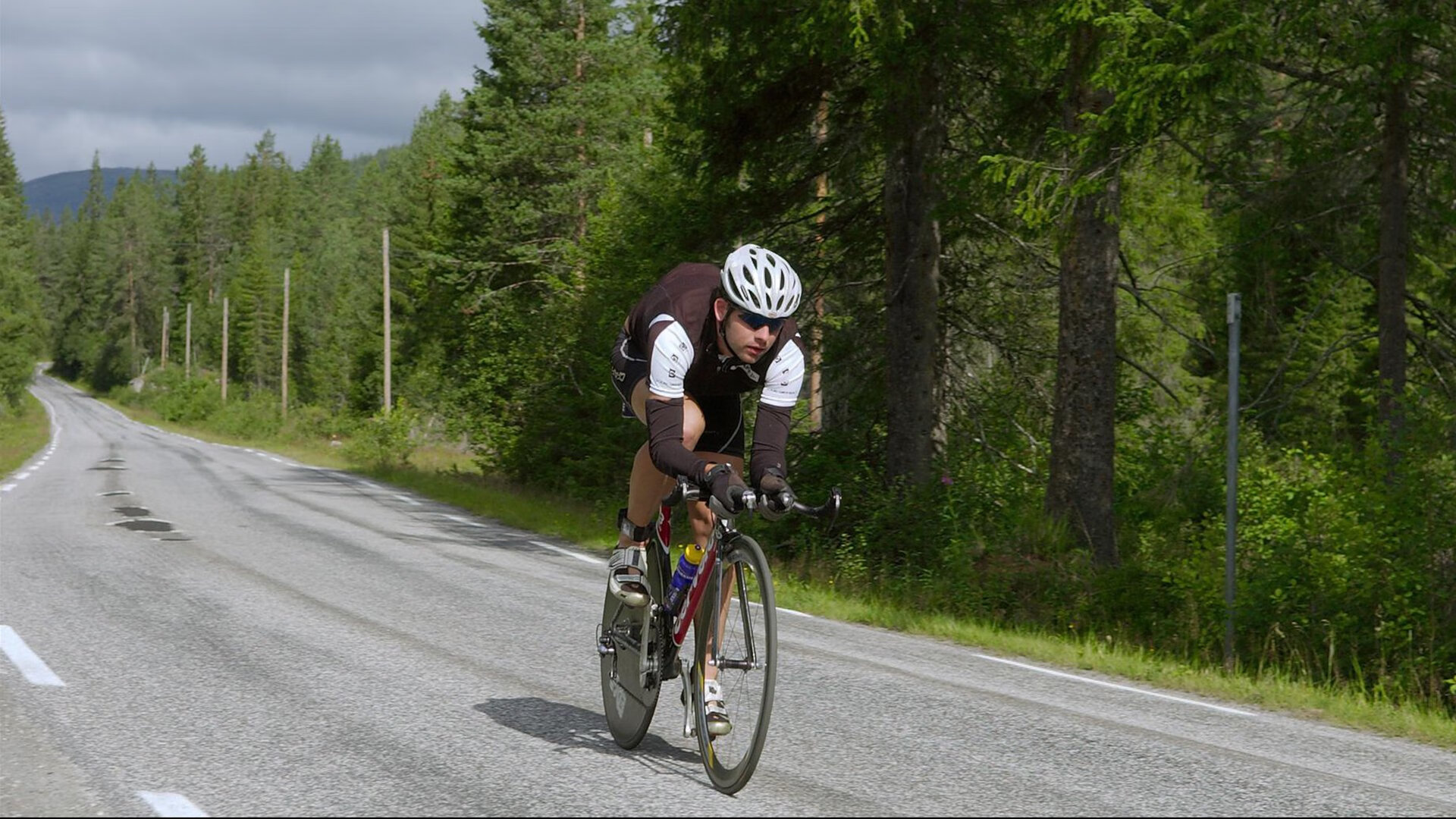 开云在线直播-意甲传奇对决：攻防战术角逐极智极勇